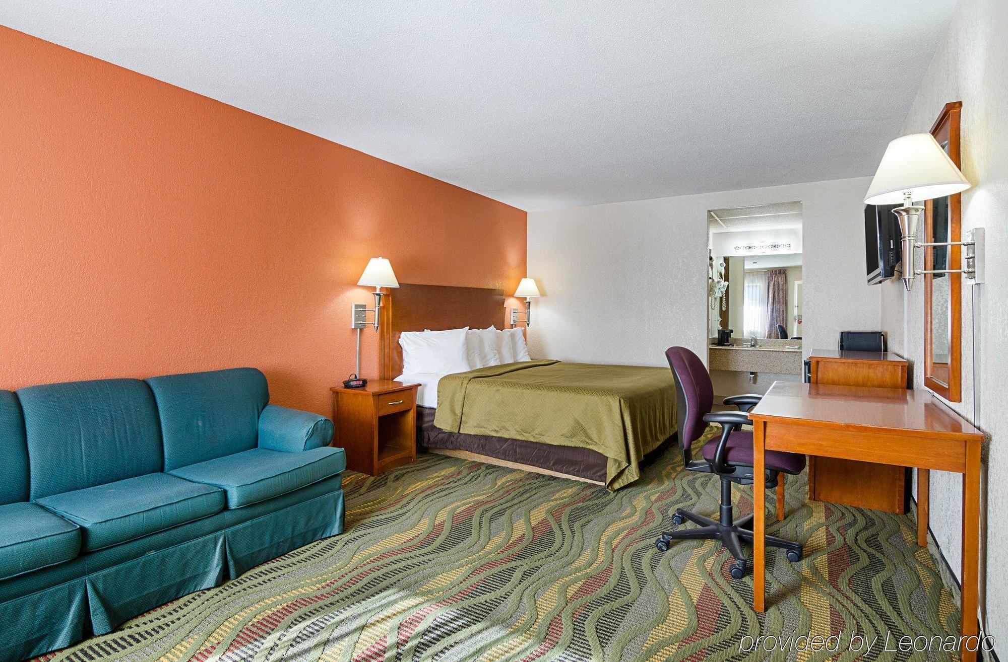 Econo Lodge Mcpherson Exterior foto